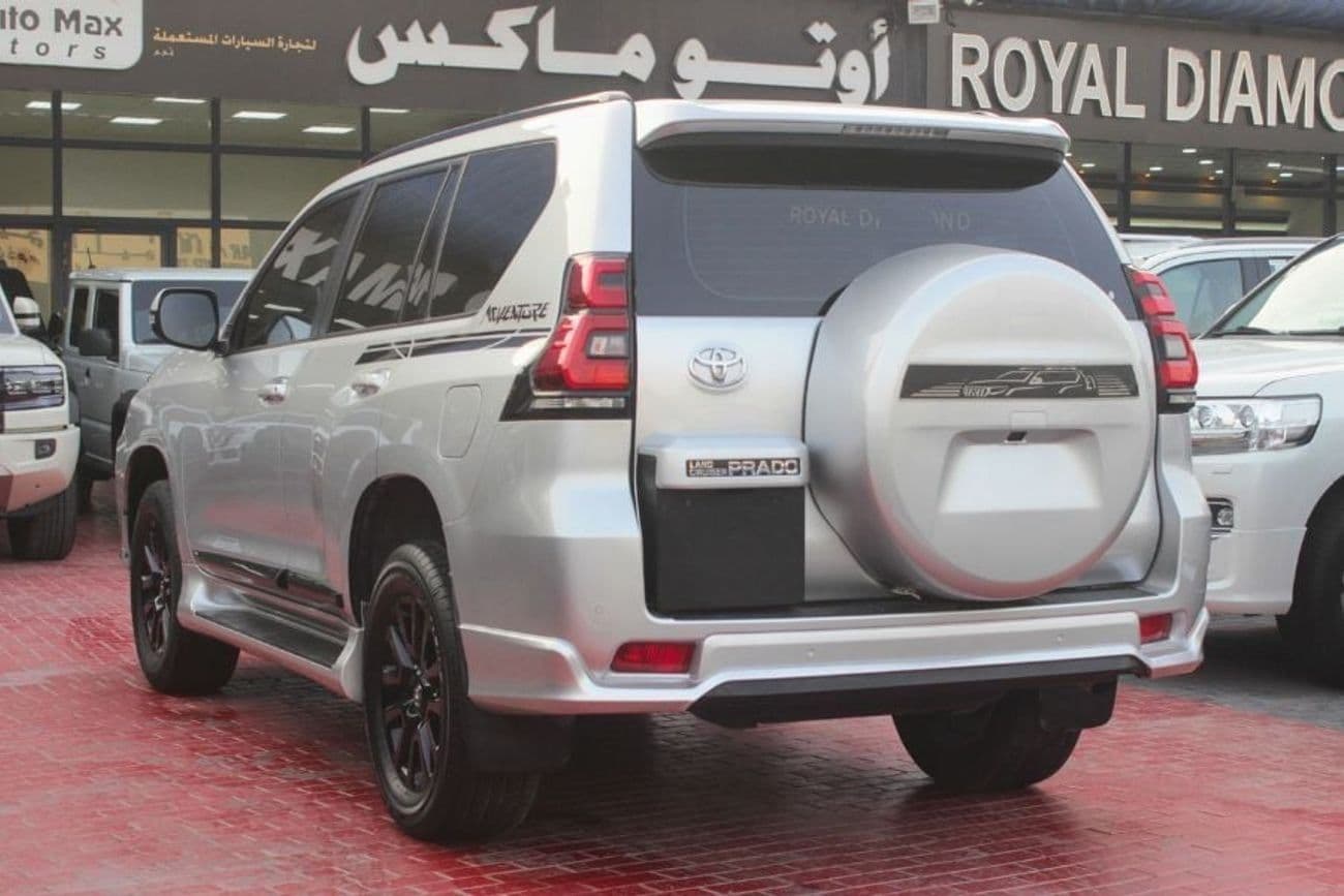 2022 Toyota Prado ADVENTURE thumbnail 4