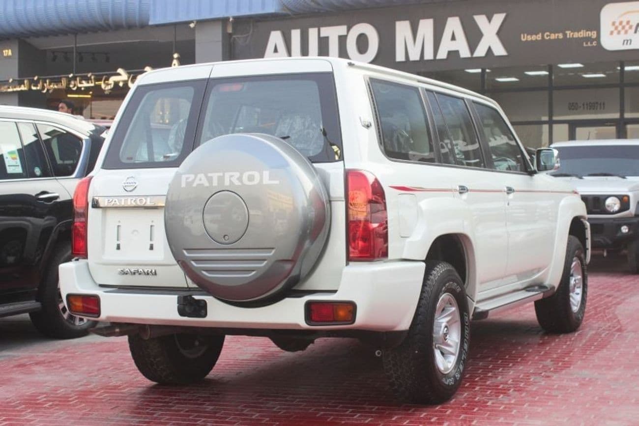 2024 Nissan Patrol SAFARI SW thumbnail 4
