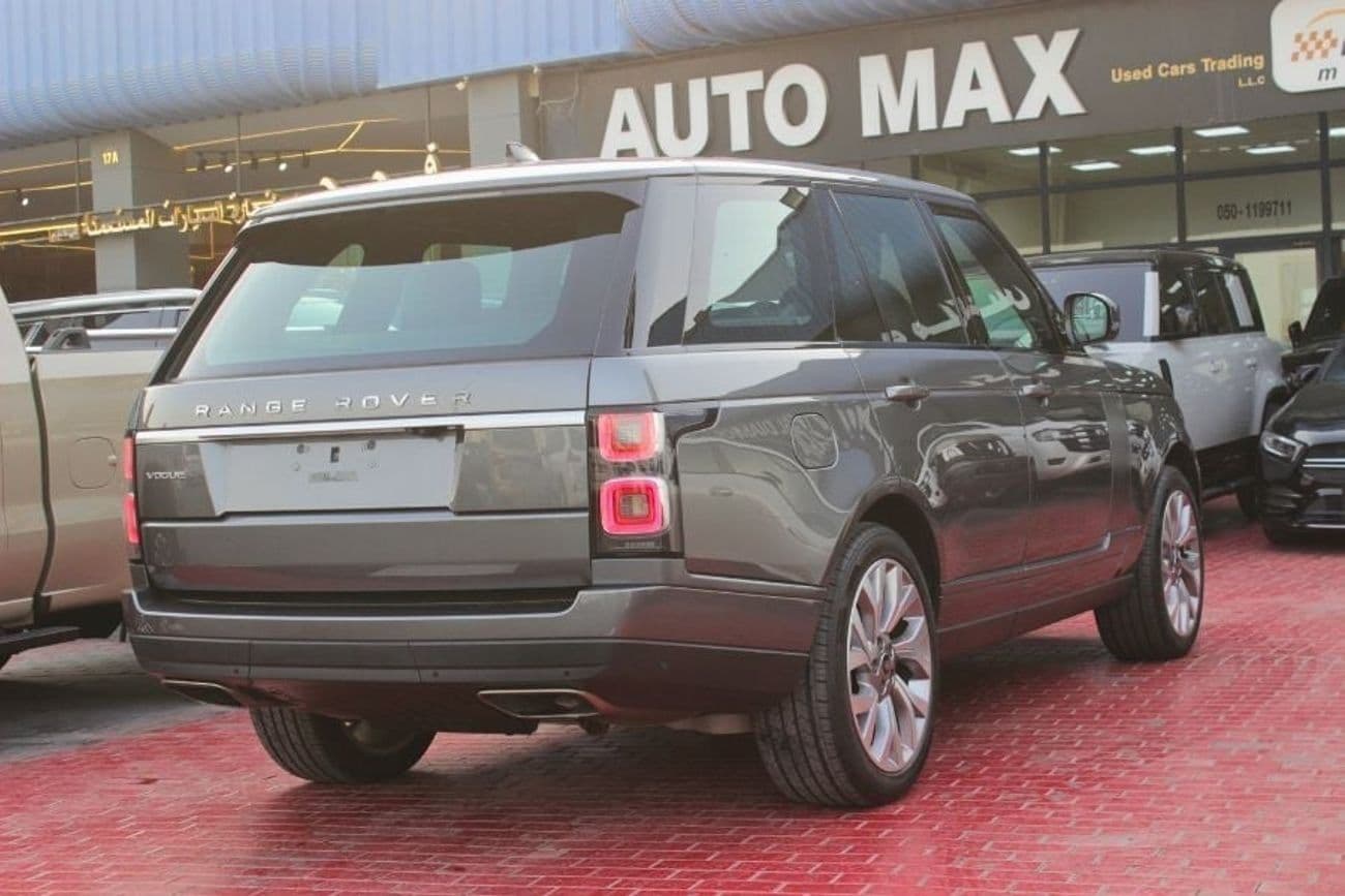 2019 Land Rover Range Rover VOGUE thumbnail 3