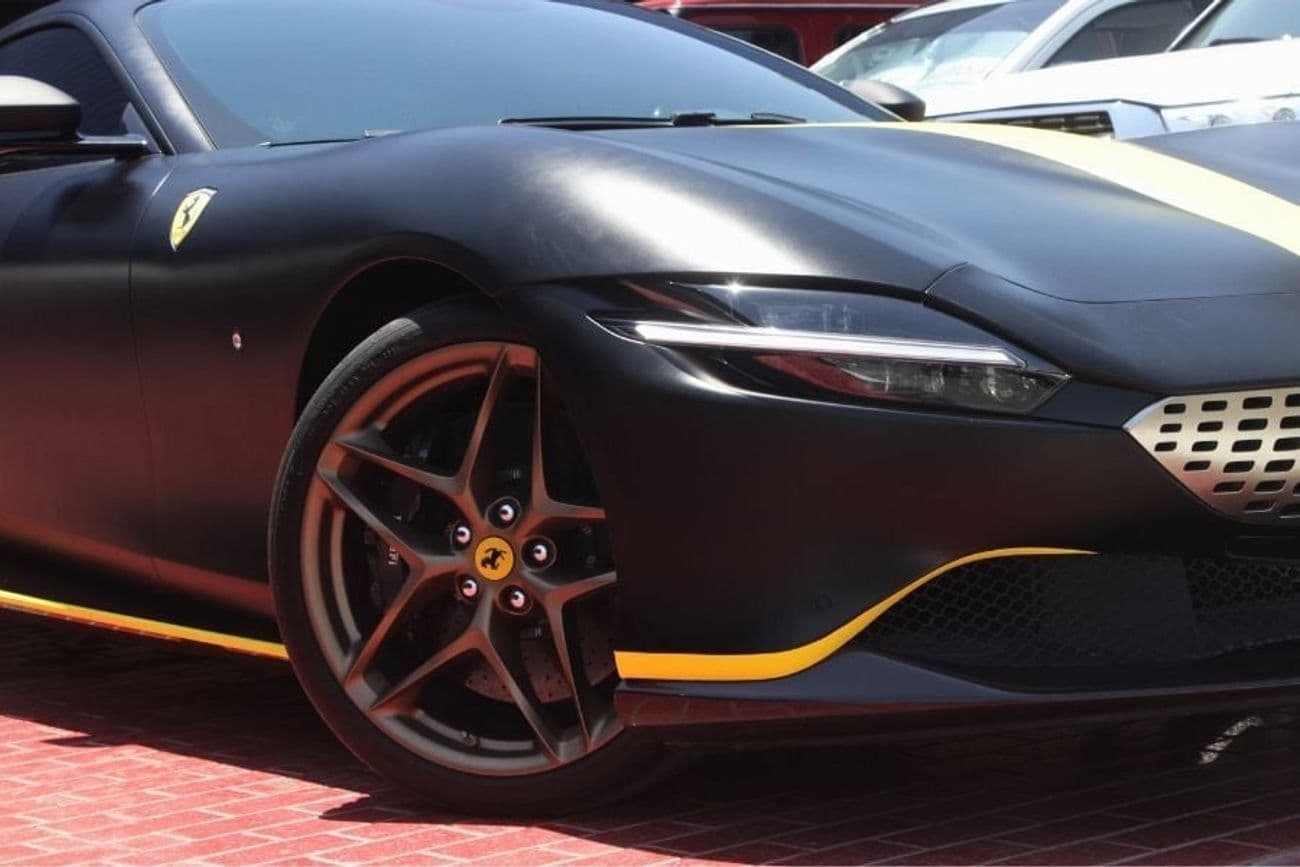 2021 Ferrari Roma STANDARD thumbnail 7