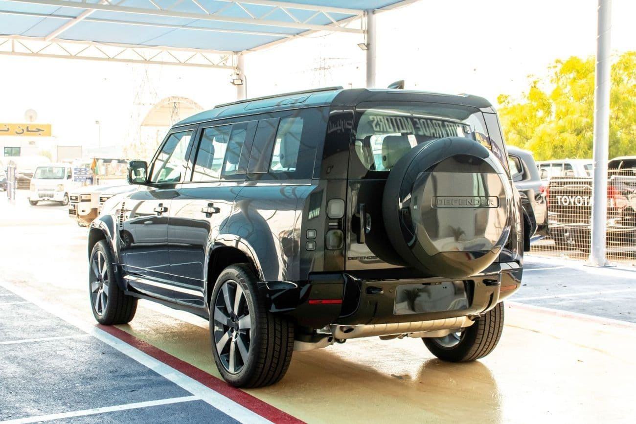 2026 Land Rover Defender thumbnail 7