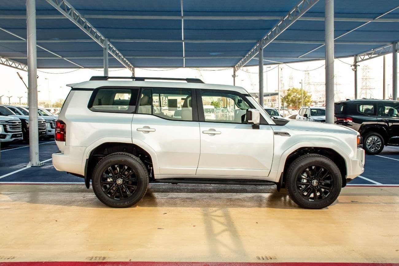 2027 Toyota Prado VXR thumbnail 6