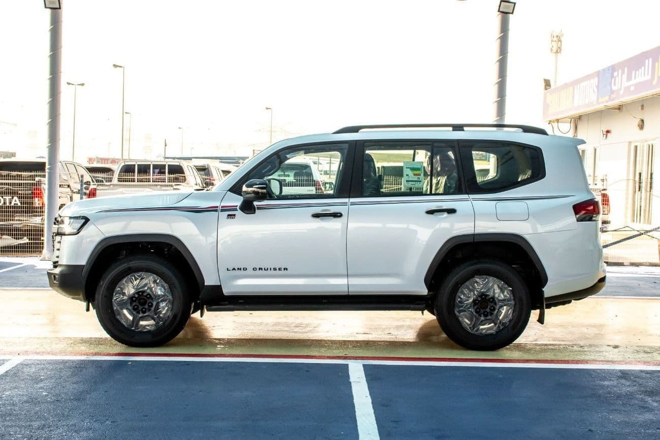 2026 Toyota Land Cruiser GR SPORT thumbnail 5