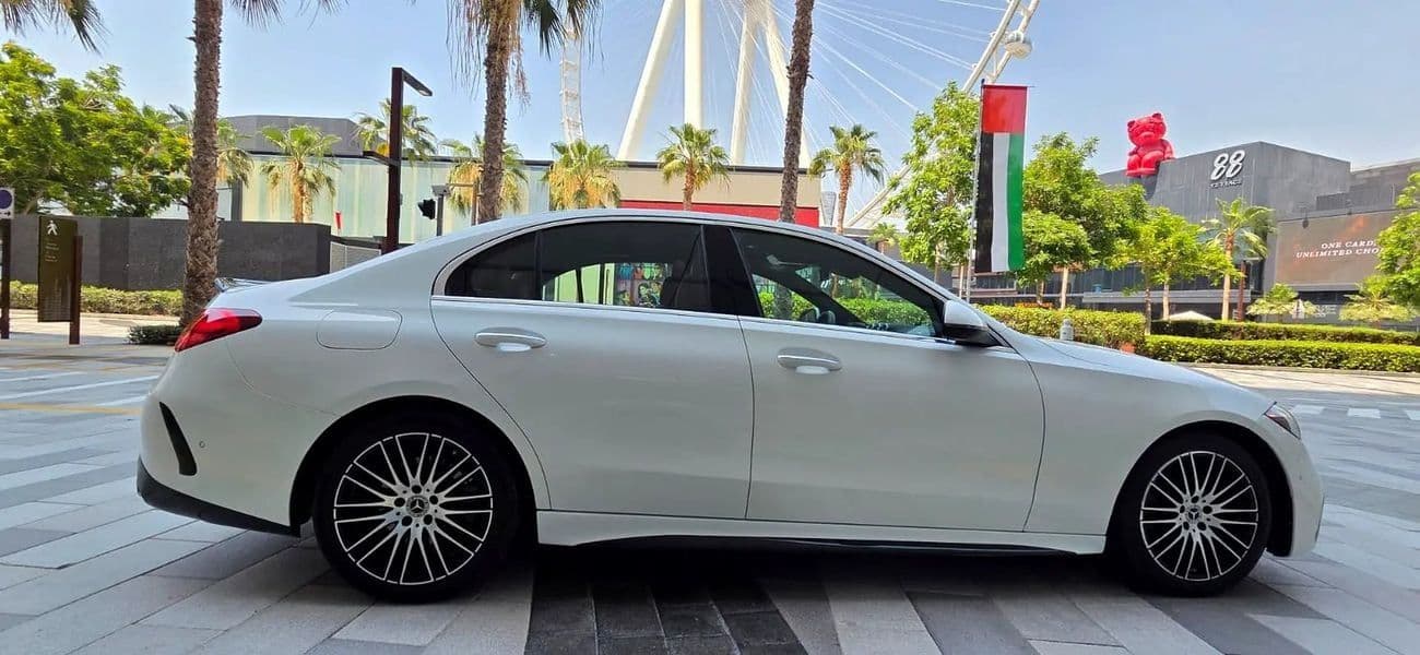 2025 Mercedes Benz C300 thumbnail 6