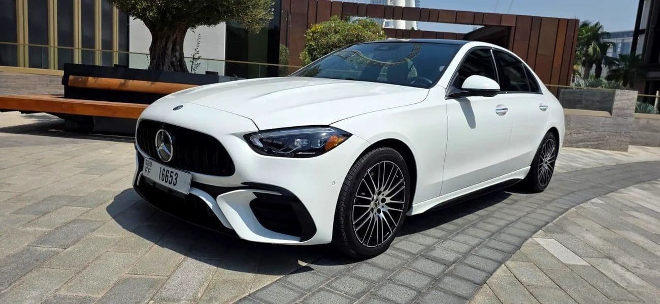 2025 Mercedes Benz C300