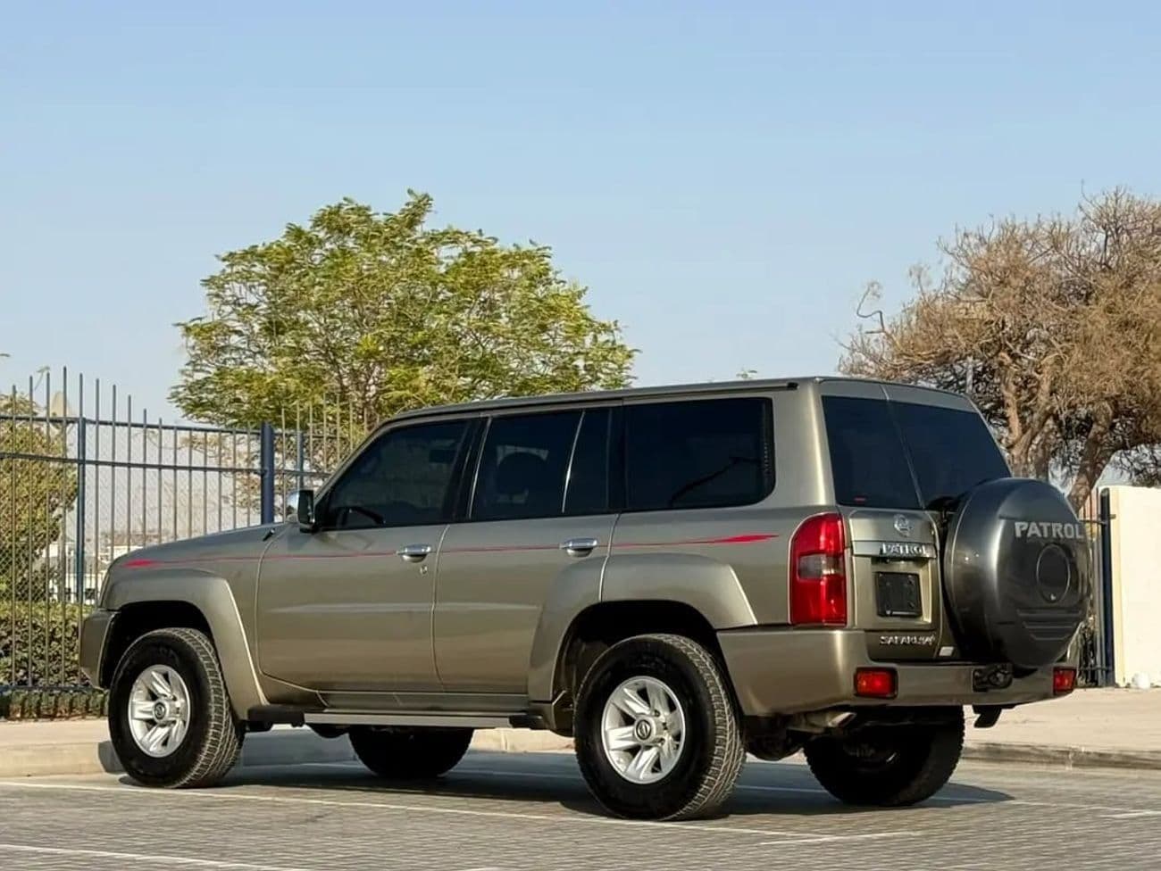 2018 Nissan Patrol SAFARI thumbnail 7