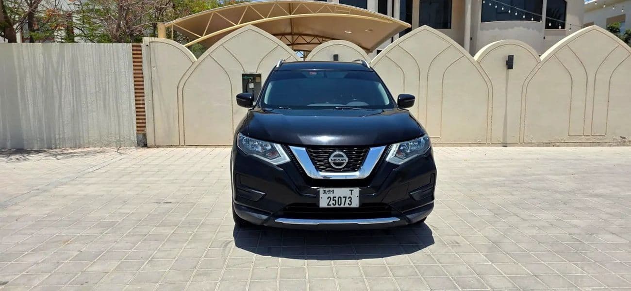 2018 Nissan Rogue SV thumbnail 7