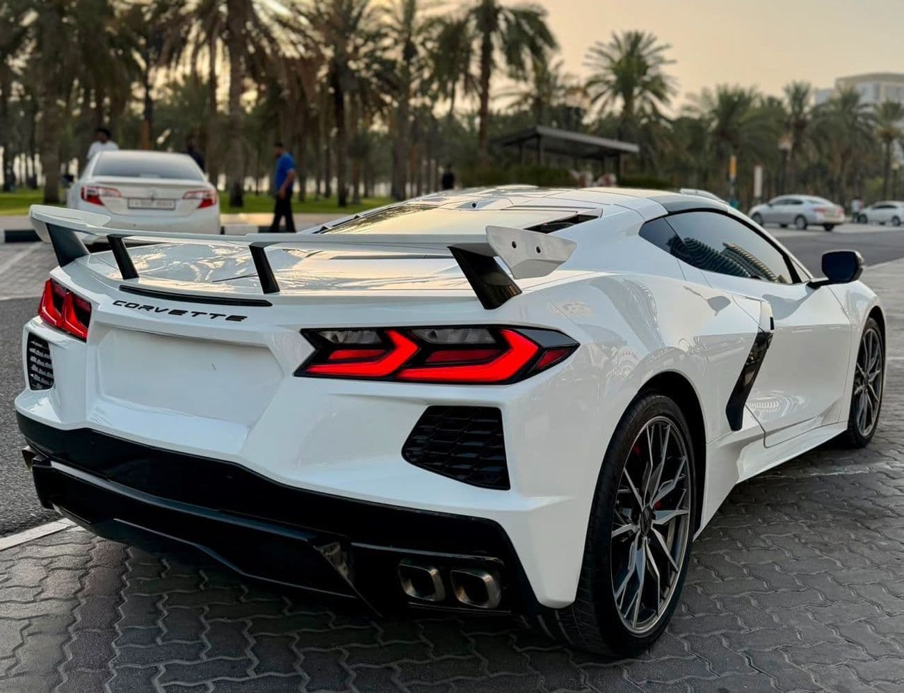 2025 Chevrolet Corvette STINGRAY 1LT Z51 thumbnail 4