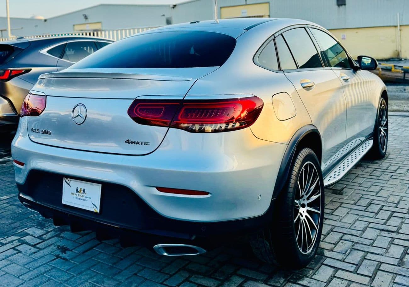 2021 Mercedes Benz GLC 300 AMG thumbnail 4