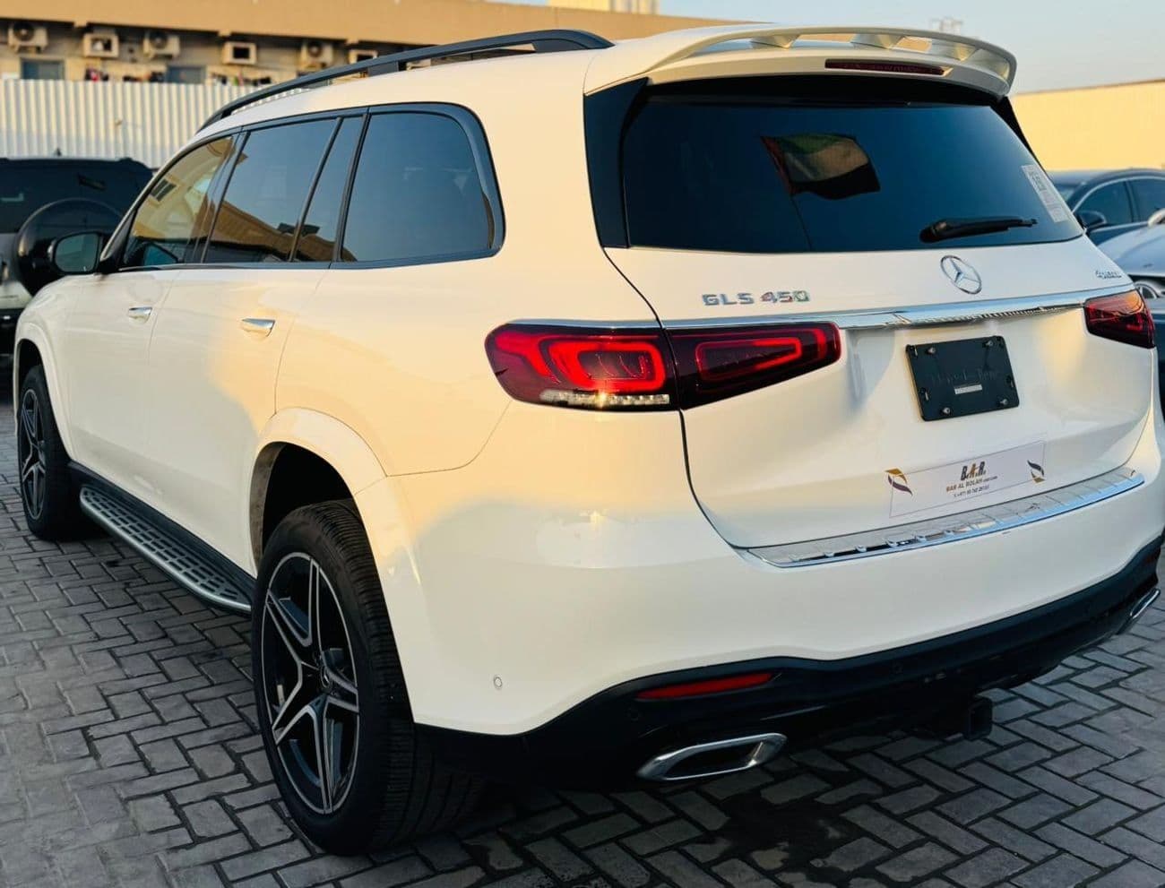 2023 Mercedes Benz GLS450 4MATIC thumbnail 4