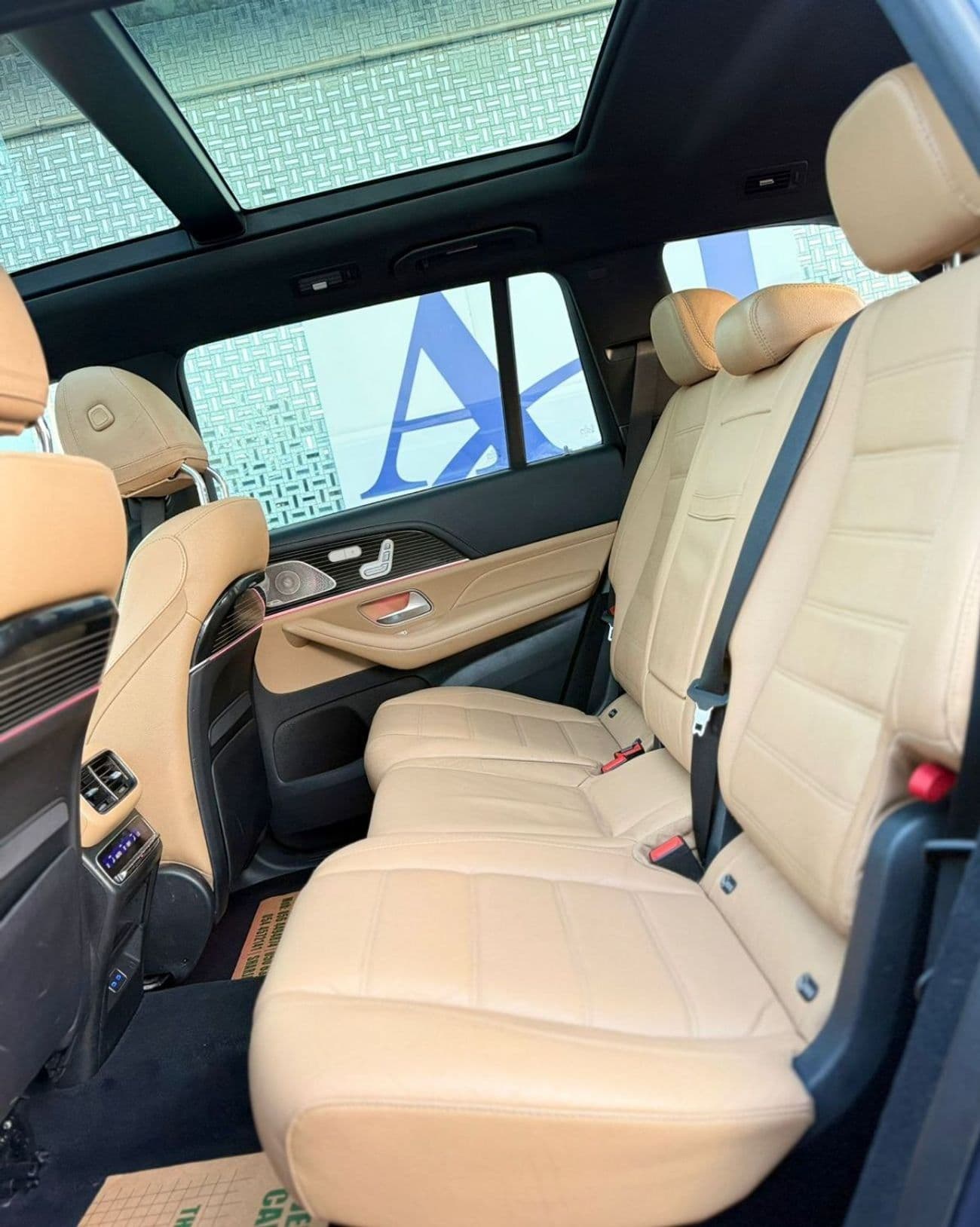 2024 Mercedes Benz GLS580 4MATIC thumbnail 8
