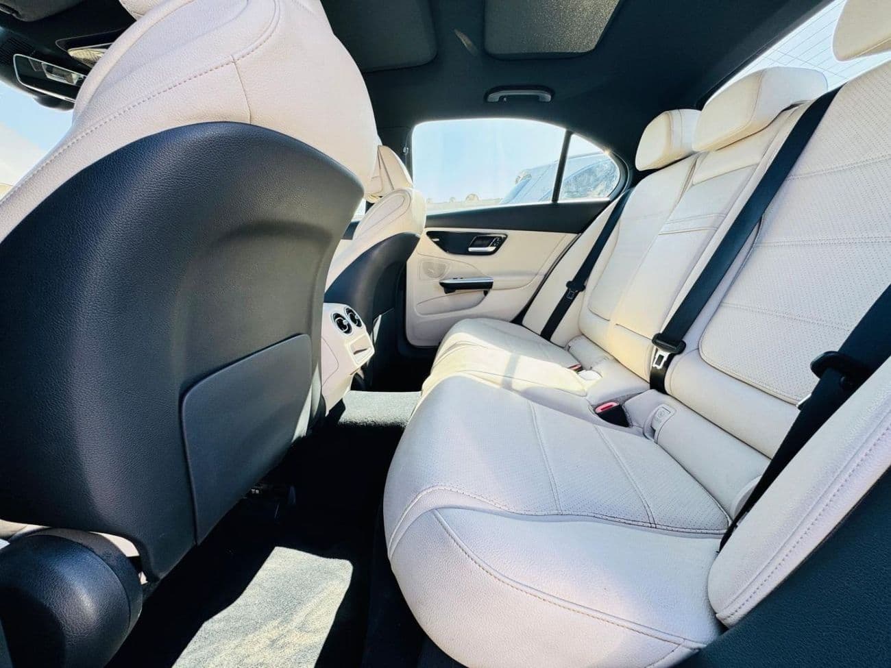 2022 Mercedes Benz C300 STANDARD thumbnail 8