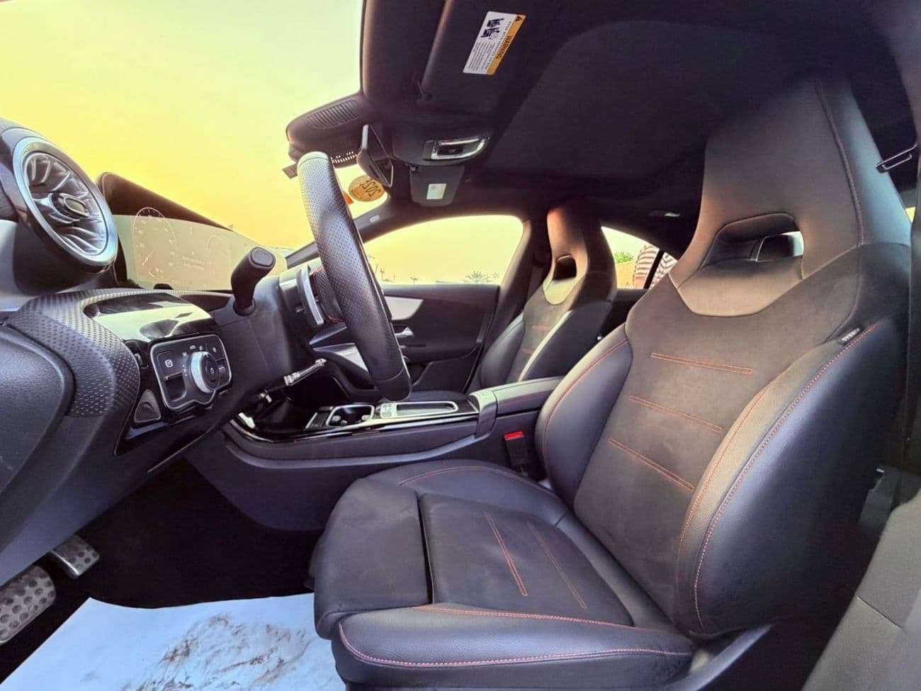 2025 Mercedes Benz CLA250 PREMIUM thumbnail 7
