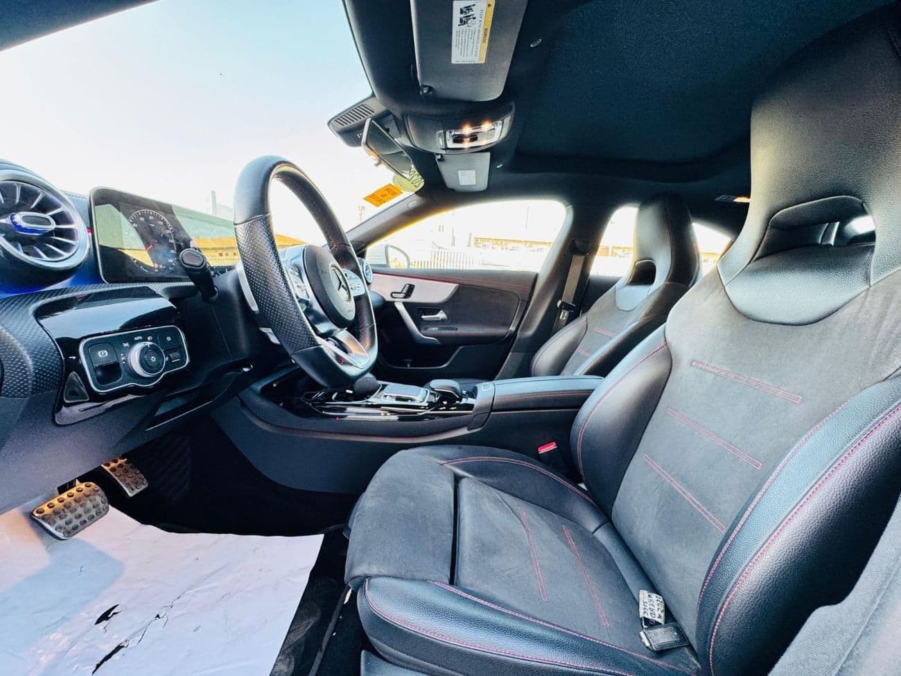 2020 Mercedes Benz CLA35 AMG PREMIUM thumbnail 7