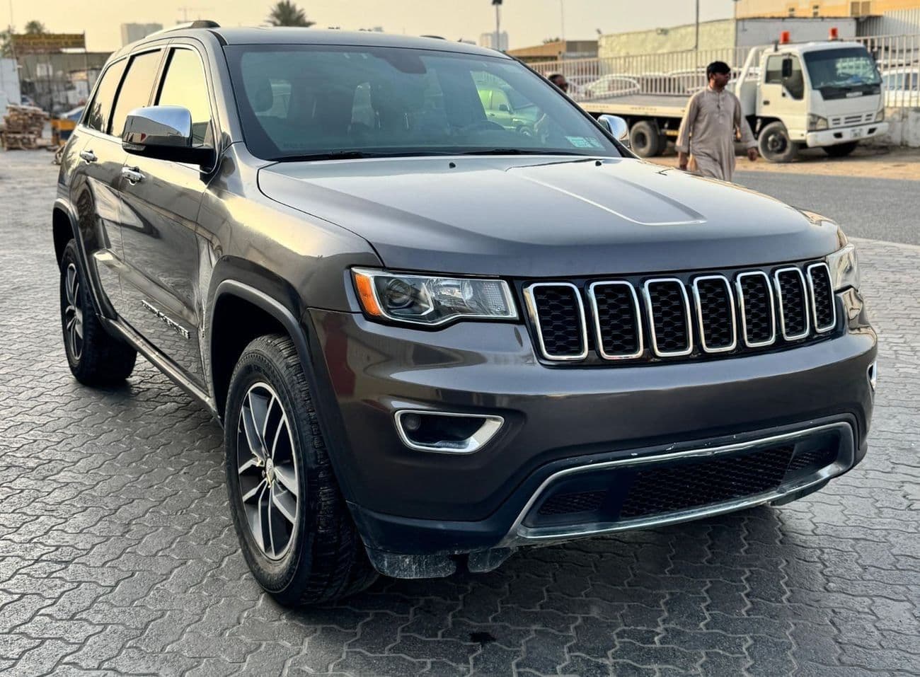 2018 Jeep Grand Cherokee LIMITED