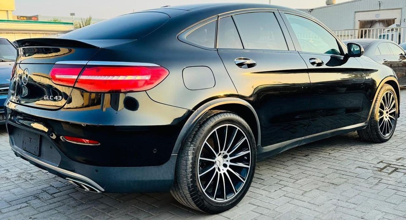 2021 Mercedes Benz E 450 STANDARD thumbnail 4