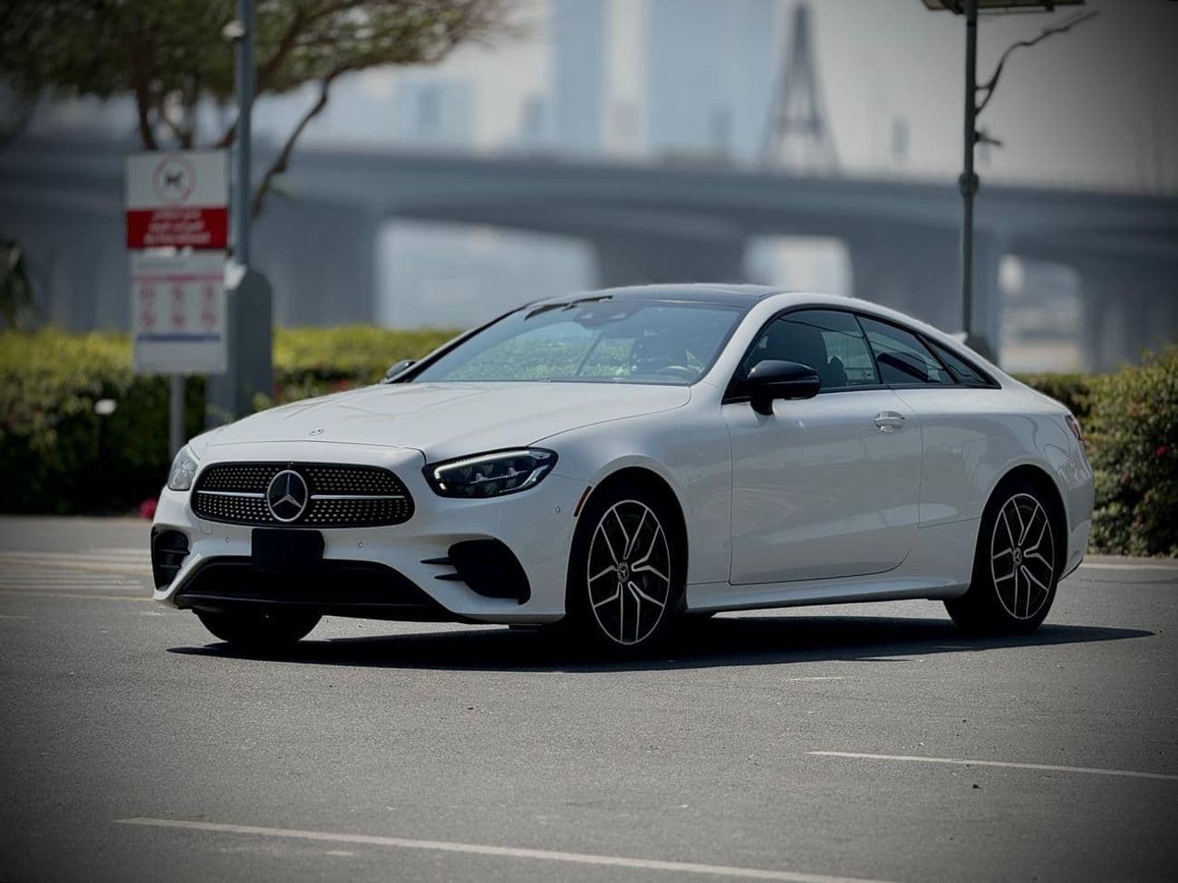 2022 Mercedes Benz E 450 PREMIUM PLUS thumbnail 2