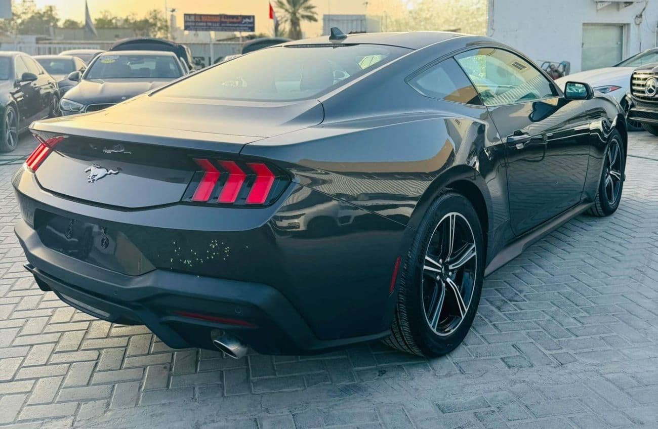 2024 Ford Mustang STANDARD thumbnail 3