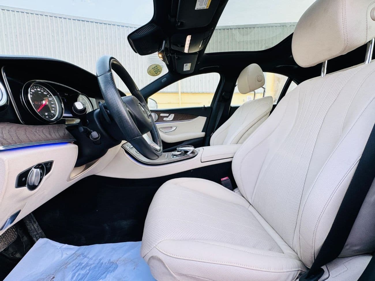 2018 Mercedes Benz E300 AVANTGARDE SPORT thumbnail 7