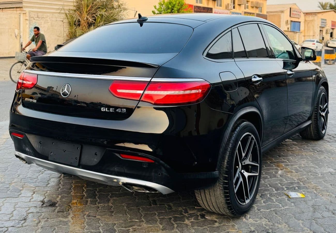 2018 Mercedes Benz GLE43 AMG STANDARD thumbnail 3