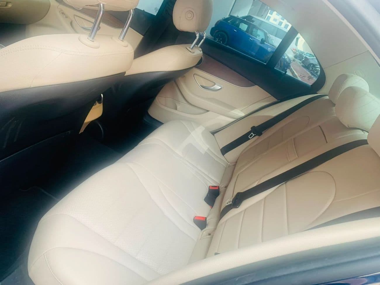 2020 Mercedes Benz C300 STANDARD thumbnail 7
