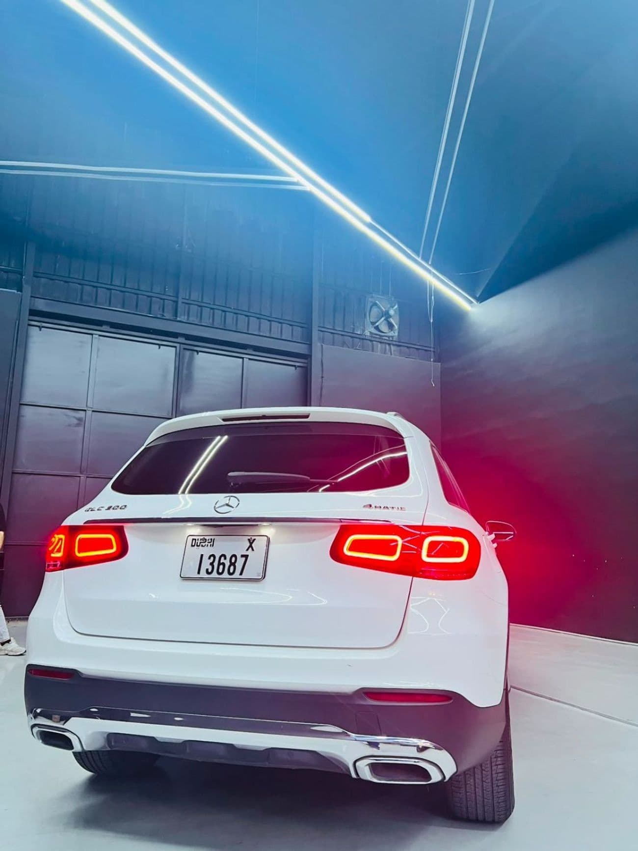 2020 Mercedes Benz GLC 300 PREMIUM PLUS thumbnail 7