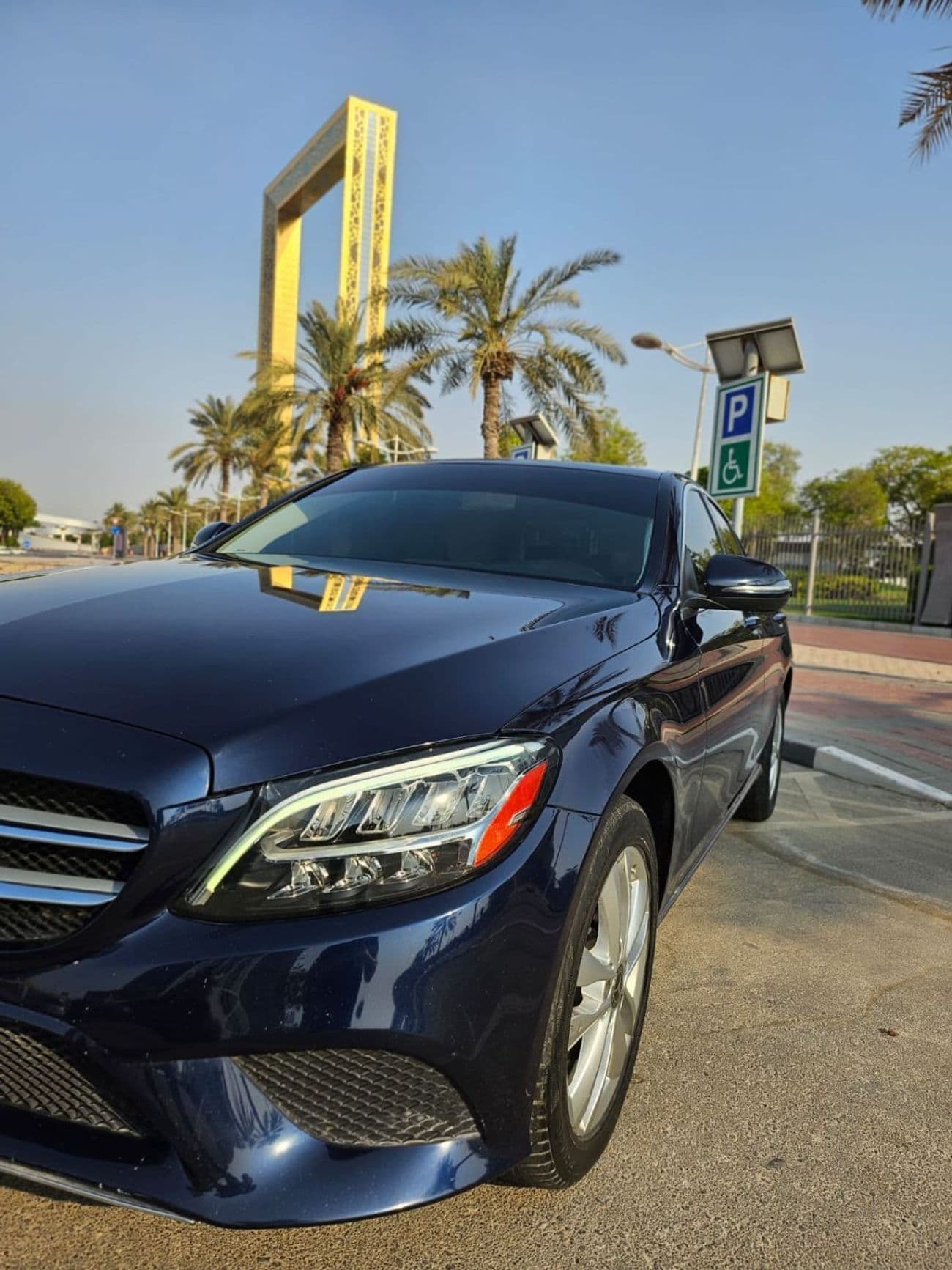 2020 Mercedes Benz C300 STANDARD thumbnail 4