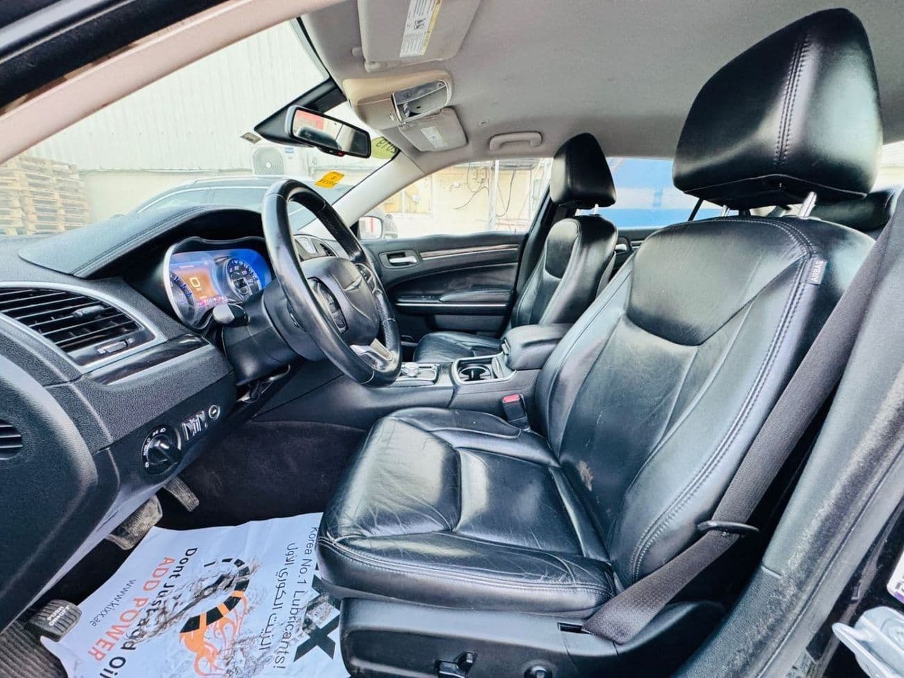 2019 Chrysler 300 TOURING thumbnail 7