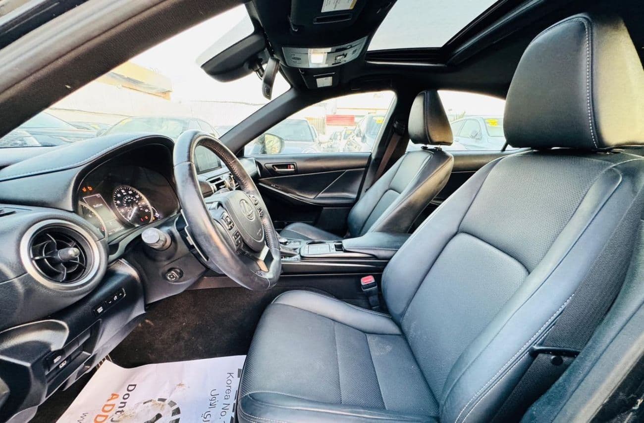 2022 Lexus IS300 AWD thumbnail 7