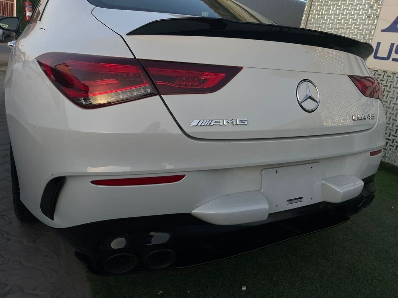 2021 Mercedes Benz CLA 45 AMG STANDARD thumbnail 5