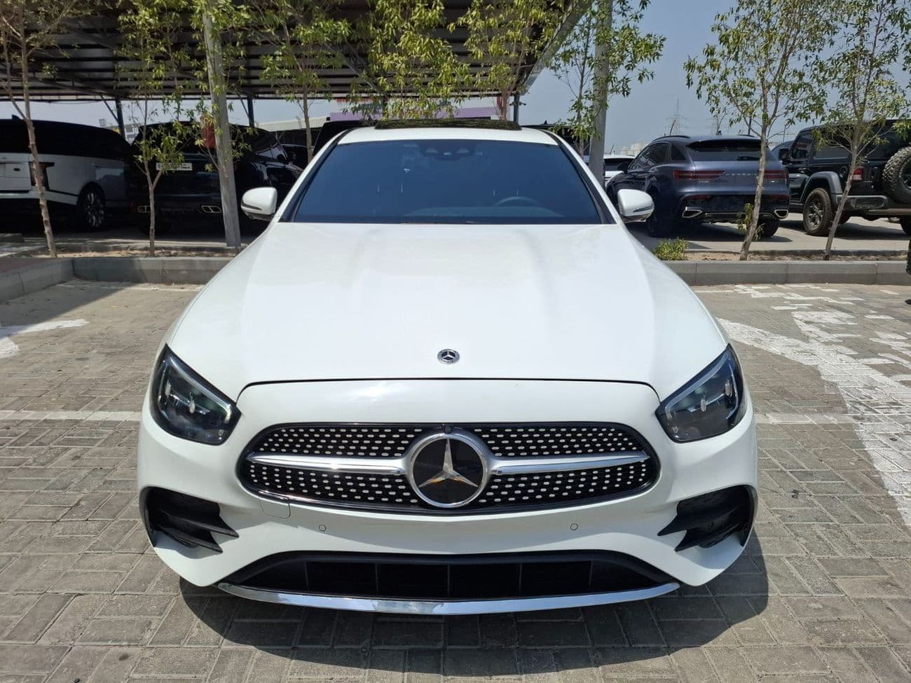 2022 Mercedes Benz E250 STANDARD thumbnail 2