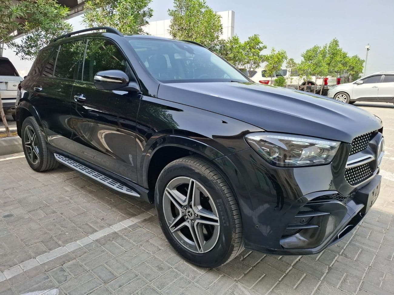 2020 Mercedes Benz GLE 580 AMG thumbnail 4