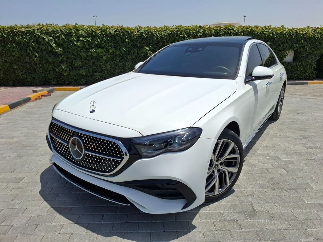 2025 Mercedes Benz E220