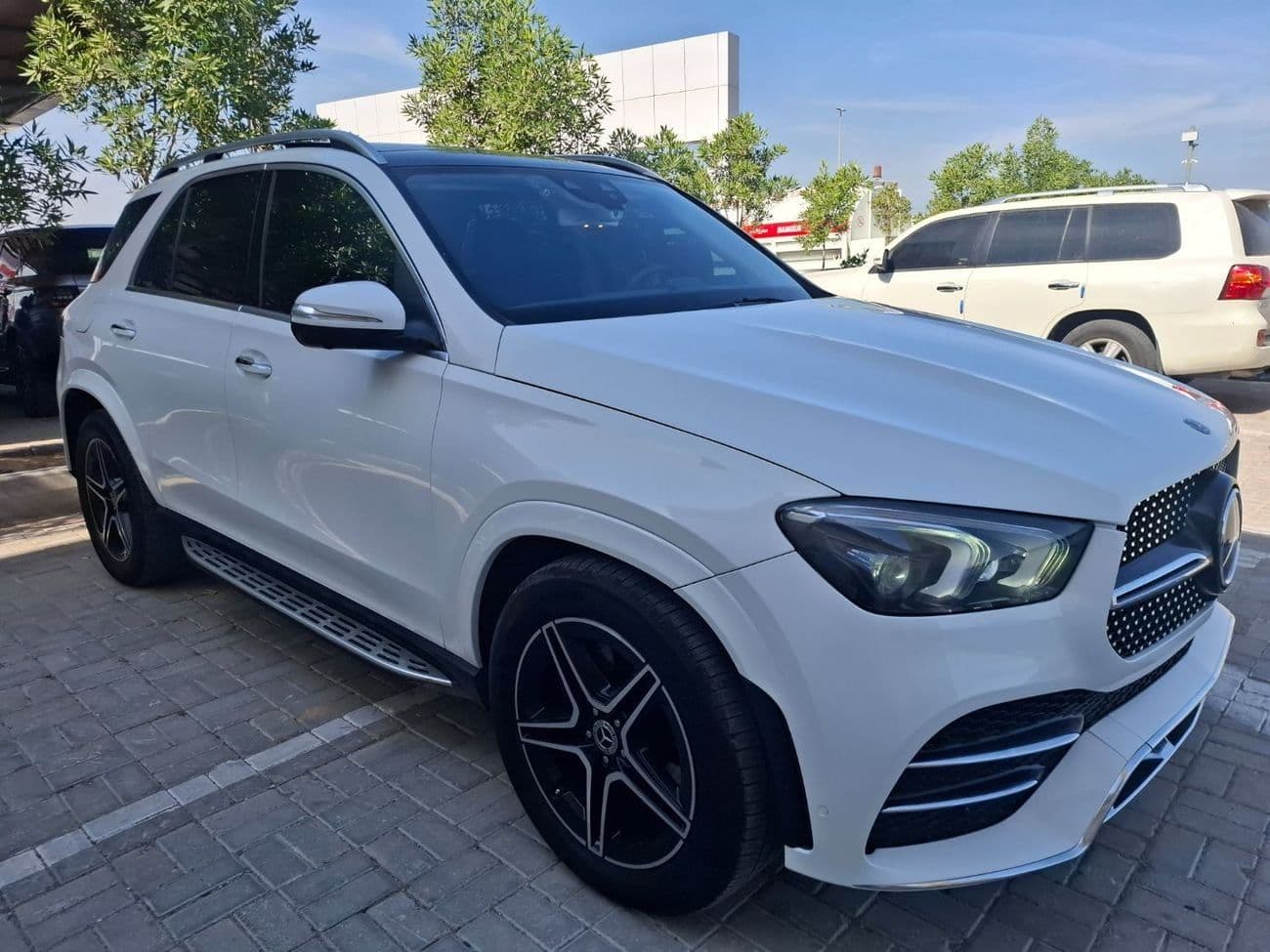 2020 Mercedes Benz GLE 450 AMG thumbnail 4
