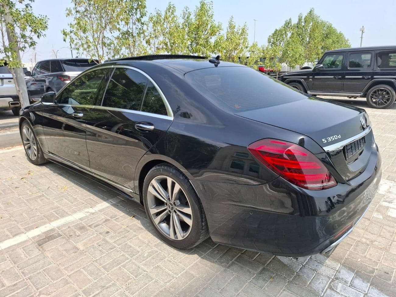 2019 Mercedes Benz S350d STANDARD thumbnail 6