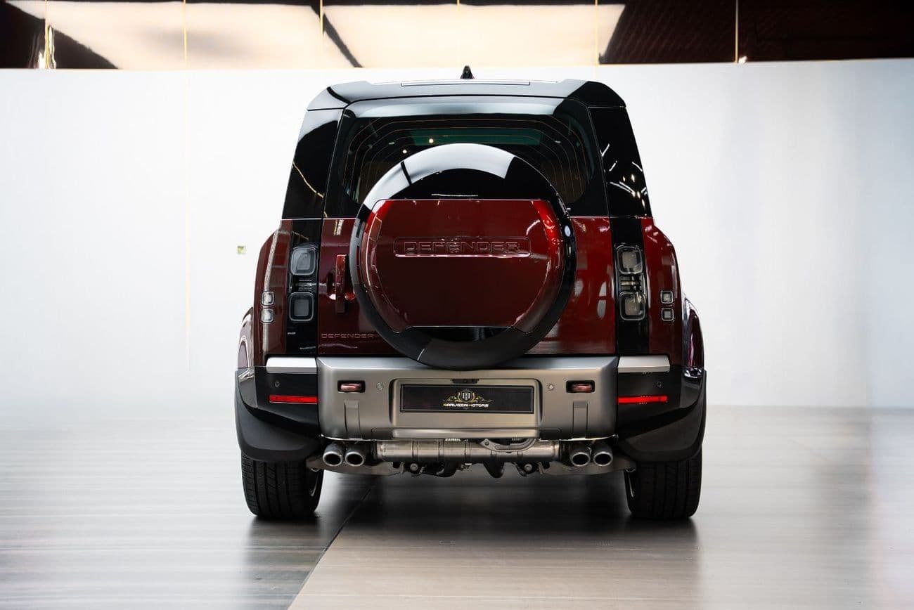 2026 Land Rover Defender 110 ULTIMATE EDITION P525 thumbnail 5