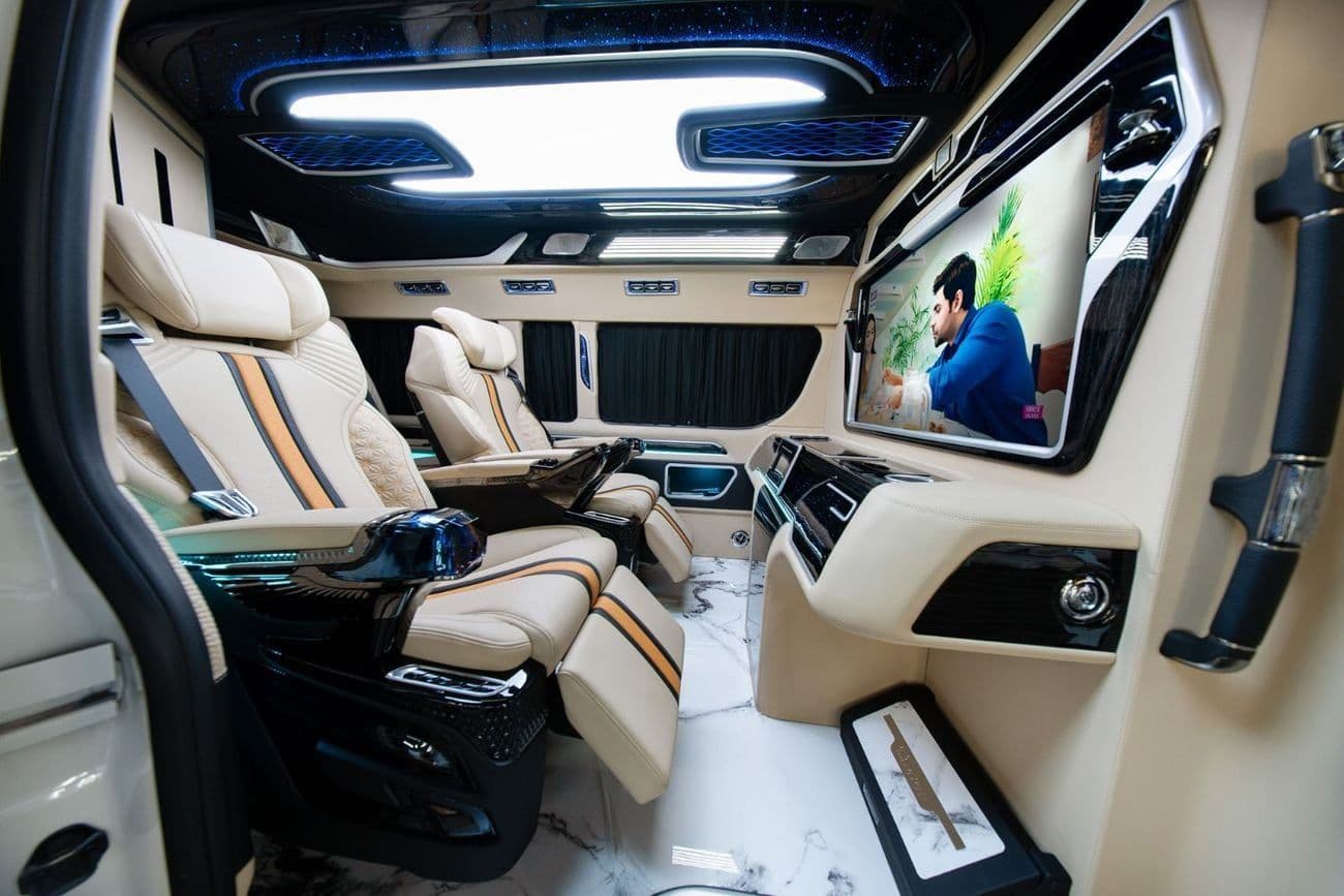 2025 Toyota Hiace GL