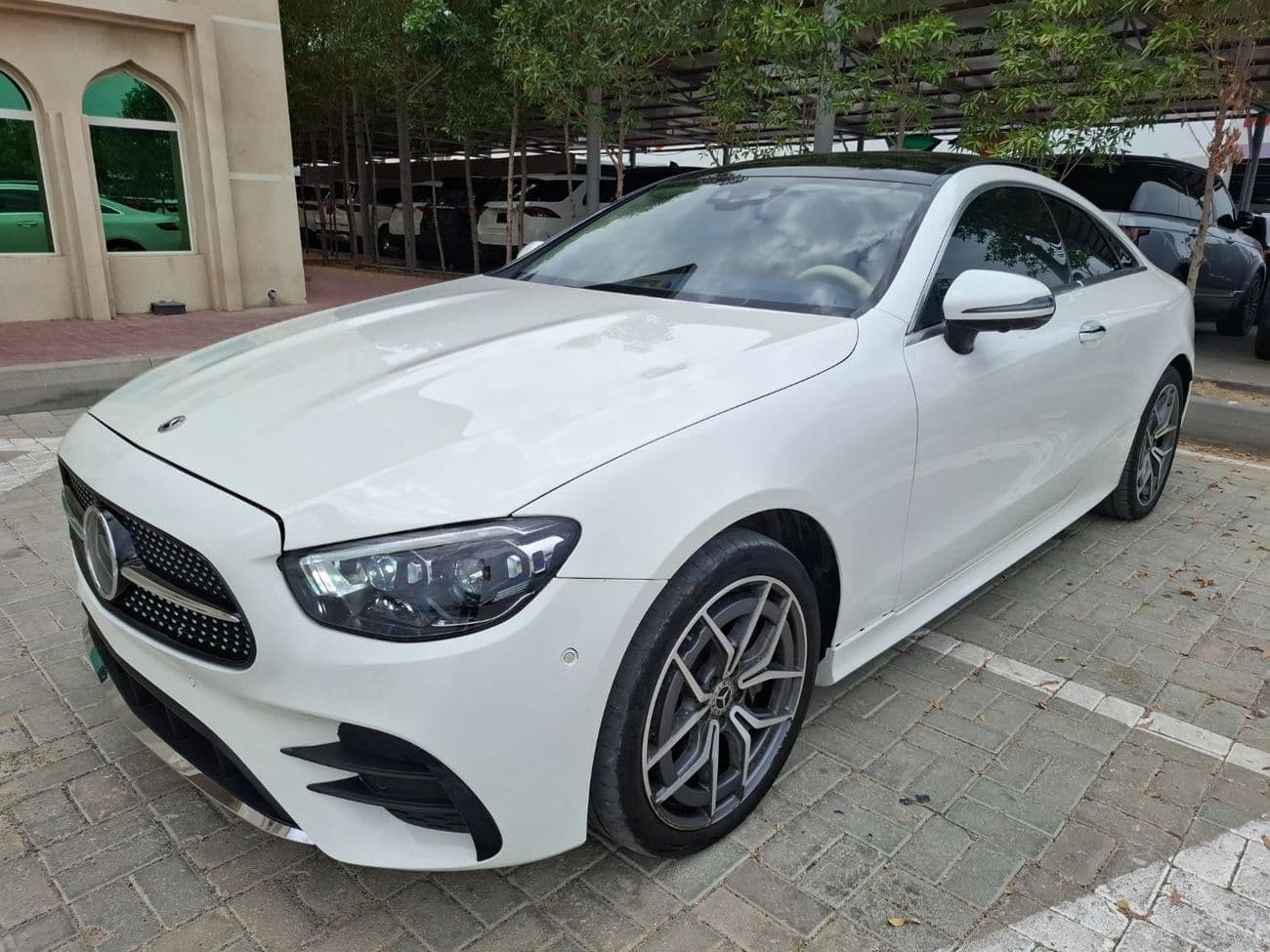 2023 Mercedes Benz E300 AMG thumbnail 3