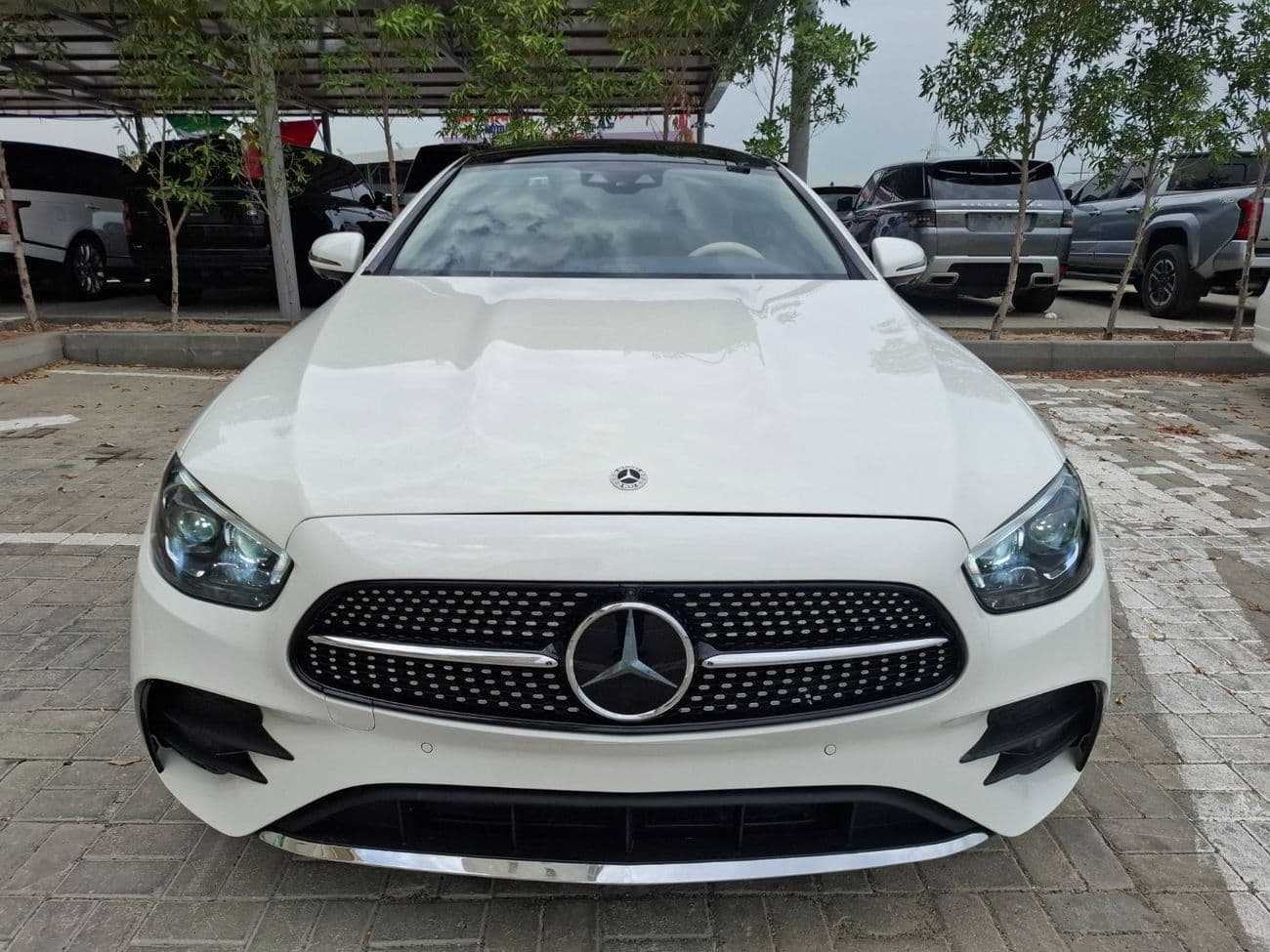 2023 Mercedes Benz E300 AMG thumbnail 2