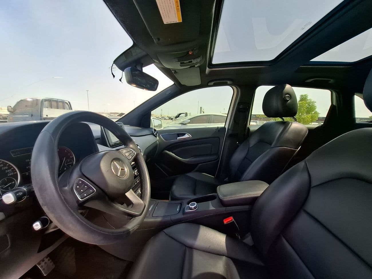 2013 Mercedes Benz B200 thumbnail 8