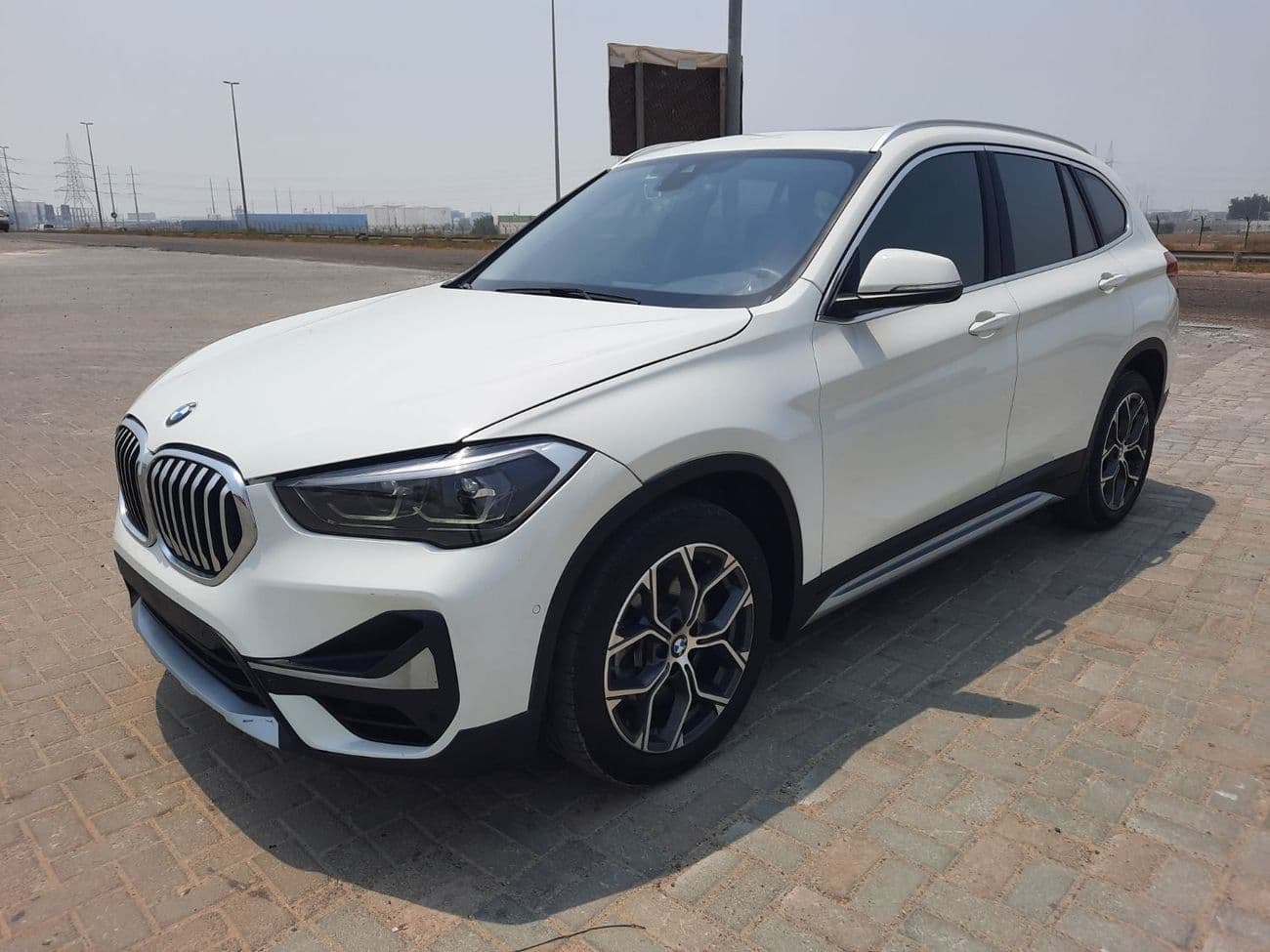 2022 BMW X1 XDRIVE20I thumbnail 3