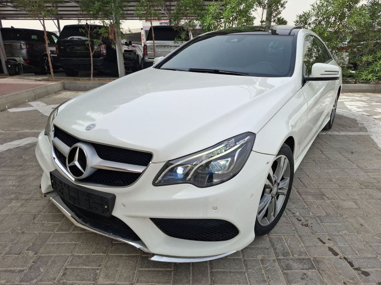2015 Mercedes Benz E 200 Coupe
