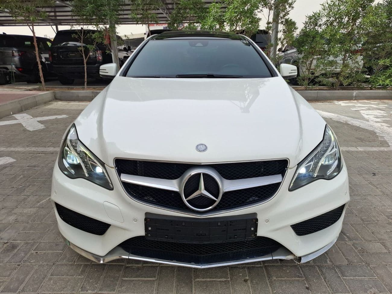 2015 Mercedes Benz E 200 Coupe thumbnail 2