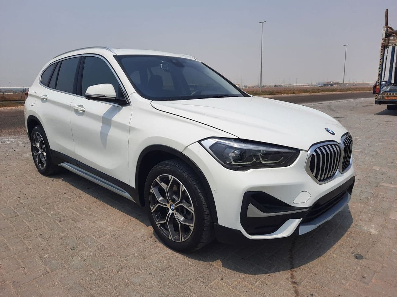 2022 BMW X1 XDRIVE20I thumbnail 4