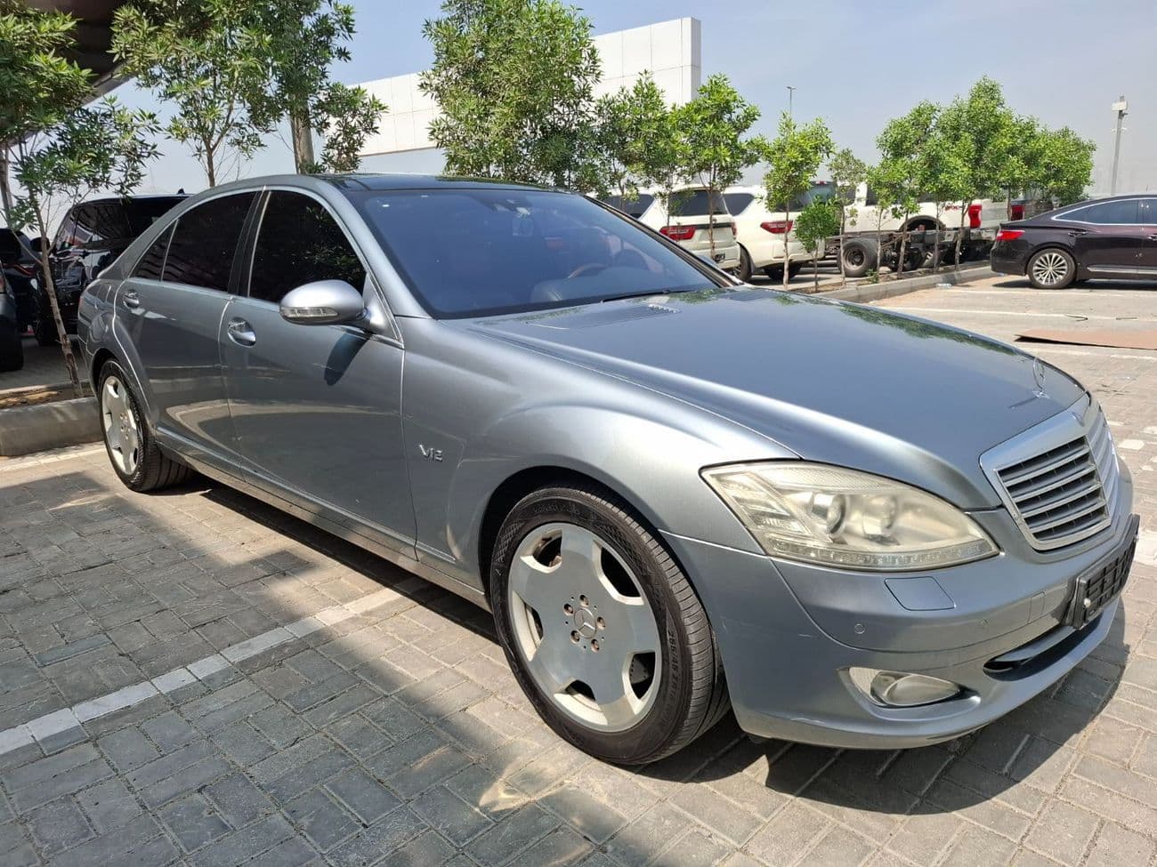 2006 Mercedes Benz S600 LWB thumbnail 4