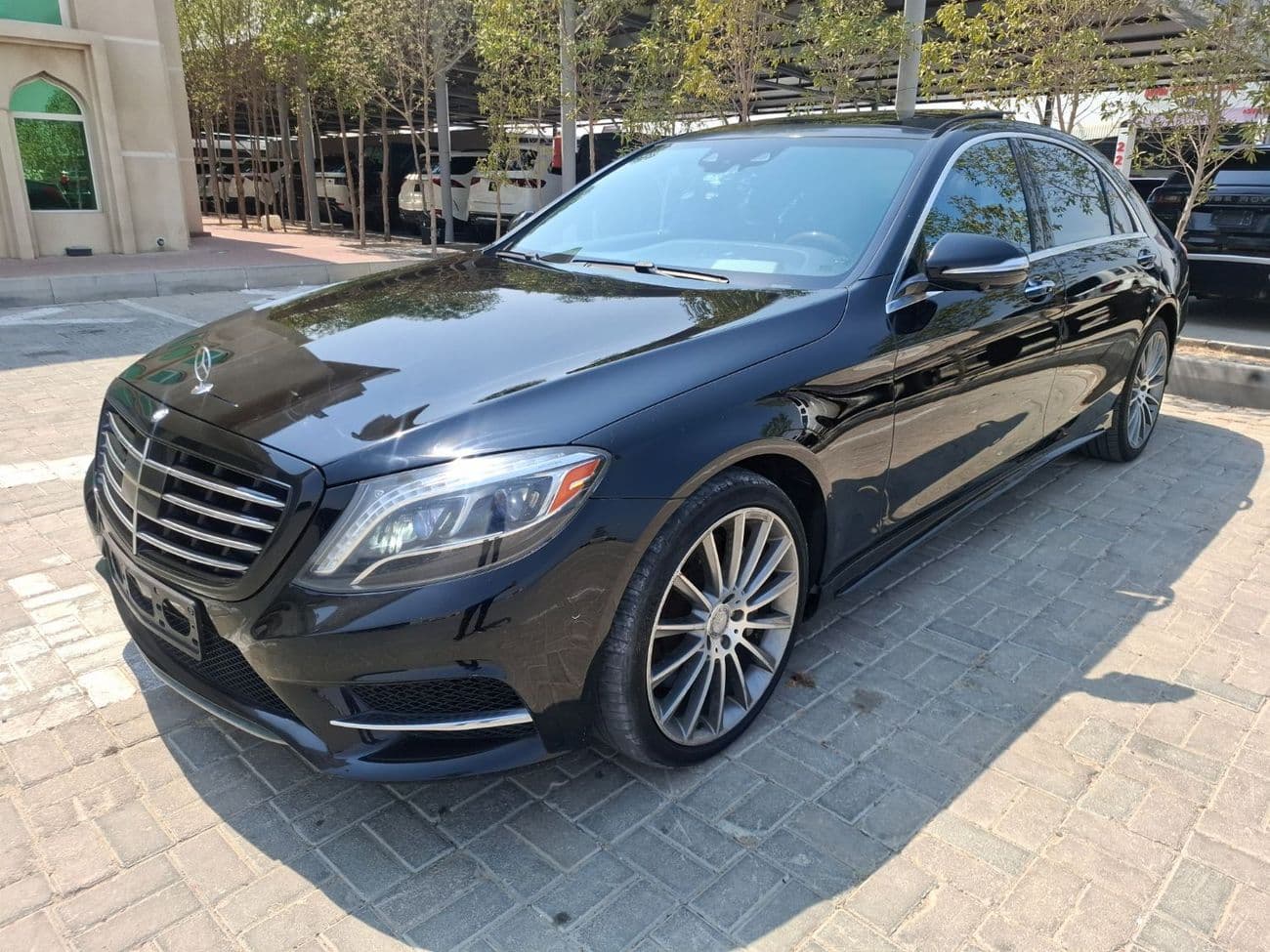 2015 Mercedes Benz S550 STANDARD thumbnail 3