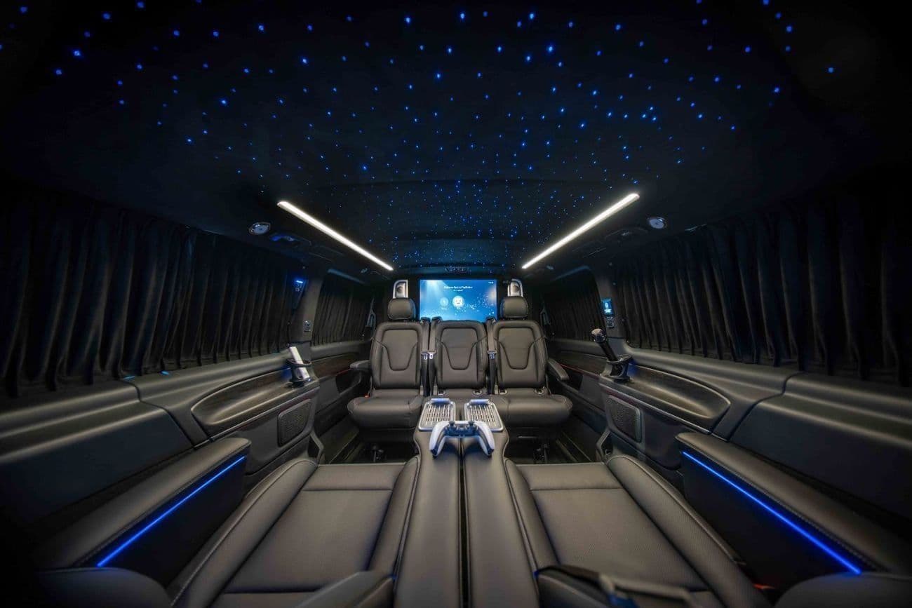 2026 Mercedes Benz V300 AVANTGARDE