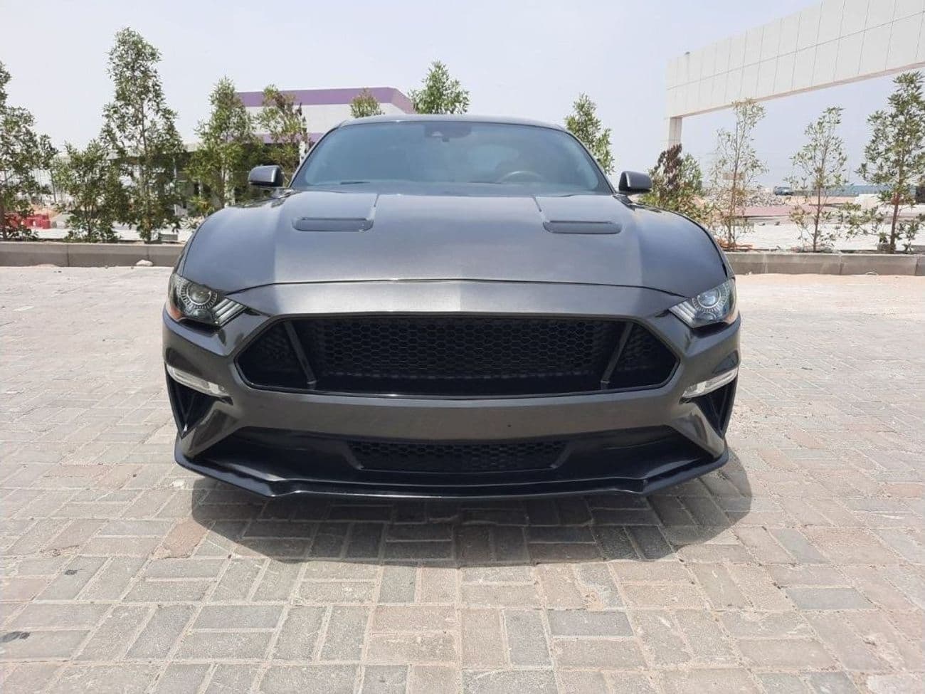 2018 Ford Mustang GT PREMIUM thumbnail 2