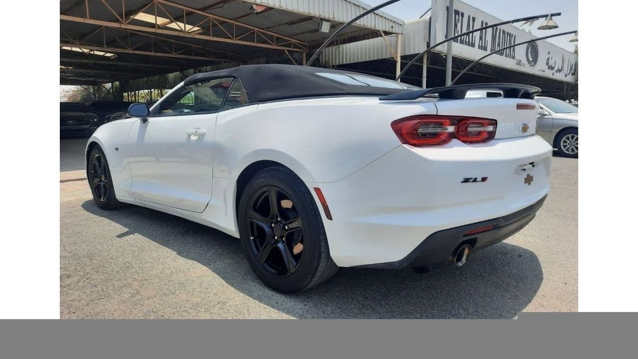 2019 Chevrolet Camaro 3LT RS thumbnail 8