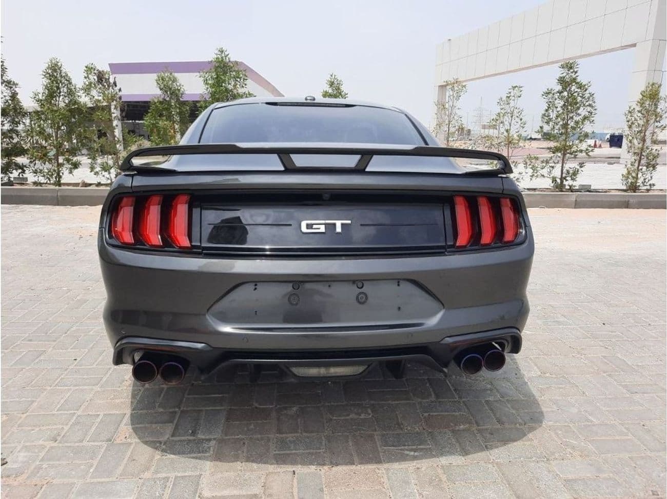 2018 Ford Mustang GT PREMIUM thumbnail 5